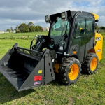 JCB Skidsteer Loader 155HD CAB