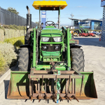 John Deere 6105M