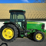 John Deere 5515F
