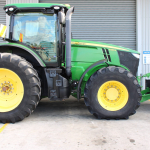 John Deere 7230R