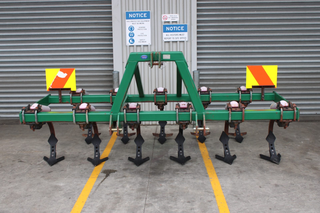 Hubbards Chisel Plough