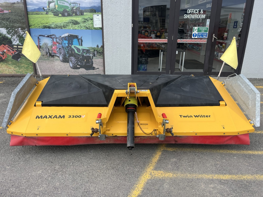 Maxam 3300 MKV 4 drum mower c/w Twin Wilter