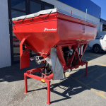Kverneland DF2 Front Hopper