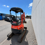 Kubota U17