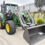 John Deere 6125M
