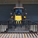 JCB 435s