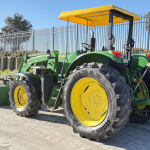 John Deere 6105M