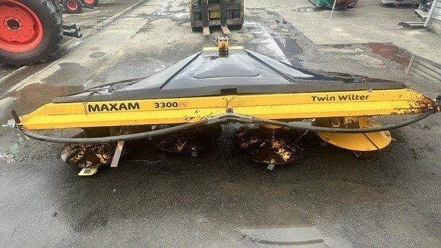 Maxam 3300IV