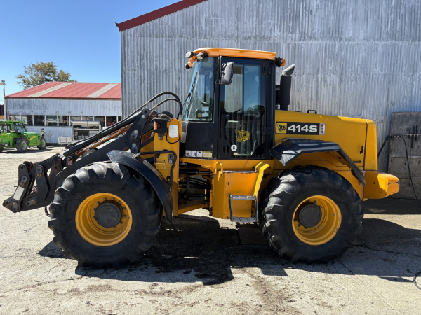 JCB 414s
