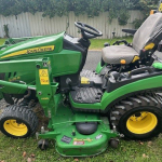 John Deere 1025 R