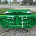 Hustler LX104