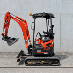 Kubota U17