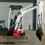 2011 Takeuchi TB016