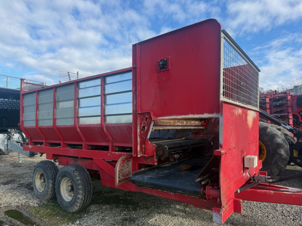 Taege 10m3 Side Feed Silage Wagon