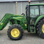 John Deere 6130